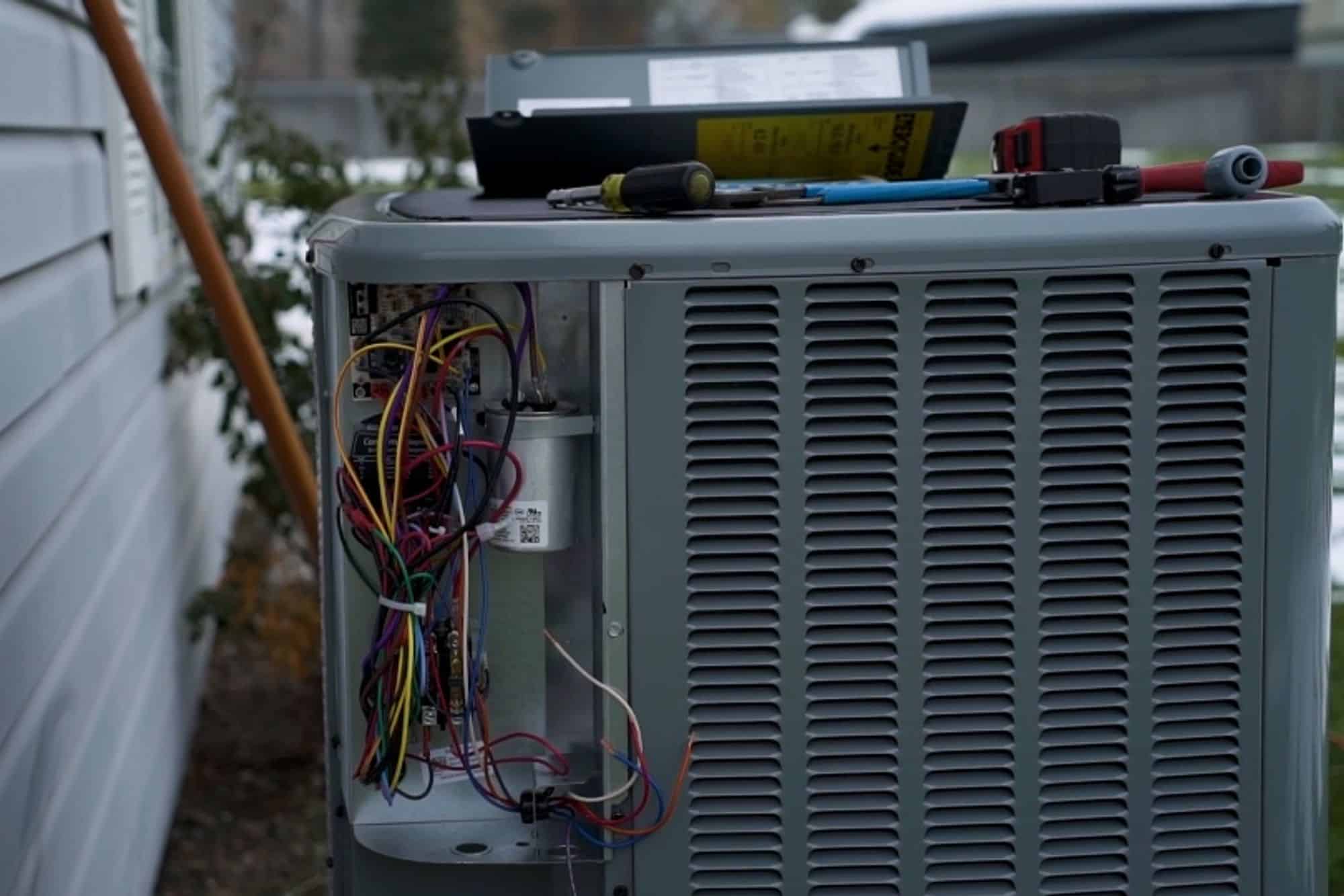 A photo of an air conditioner unit