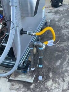 Gas line and electrical connections for rooftop HVAC system in Rio Rancho